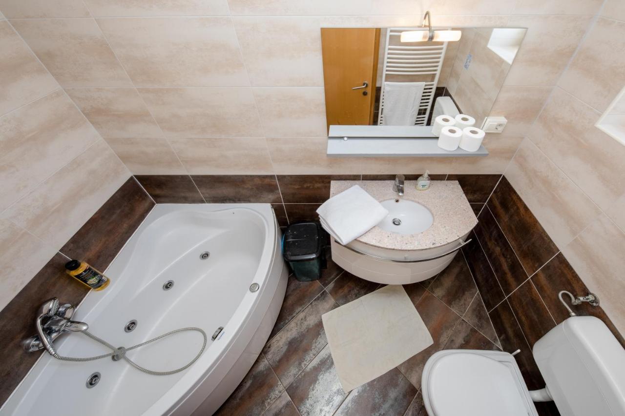Double Room Supetarska Draga - Gornja 11579A Rab Town Exteriér fotografie